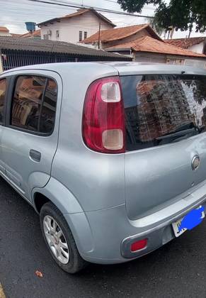 FIAT UNO 1.0 EVO VIVACE 8V FLEX 4P MANUAL FIAT UNO 1.0 EVO VIVACE 8V FLEX 4P MANUAL
